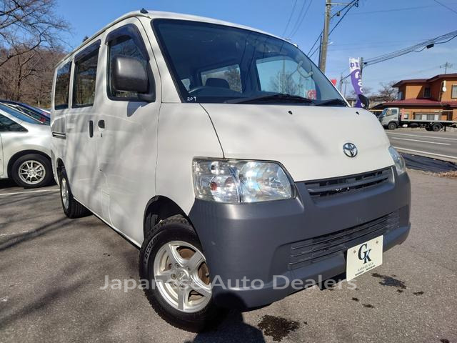 TOYOTA LITEACE VAN