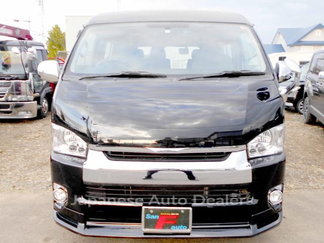 TOYOTA HIACE WAGON