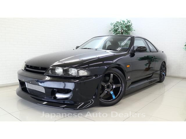 NISSAN SKYLINE