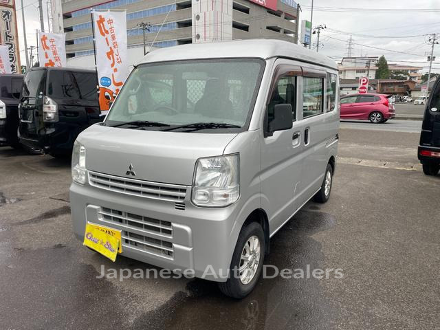 MITSUBISHI MINICAB VAN