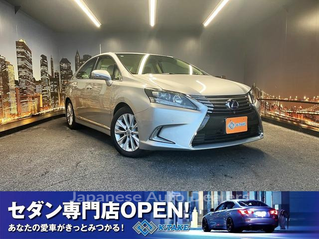 LEXUS HS