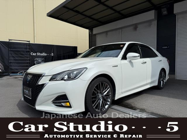 TOYOTA CROWN HYBRID