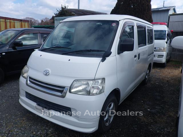 TOYOTA LITEACE VAN
