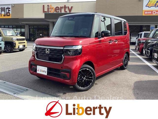 HONDA N-BOX CUSTOM