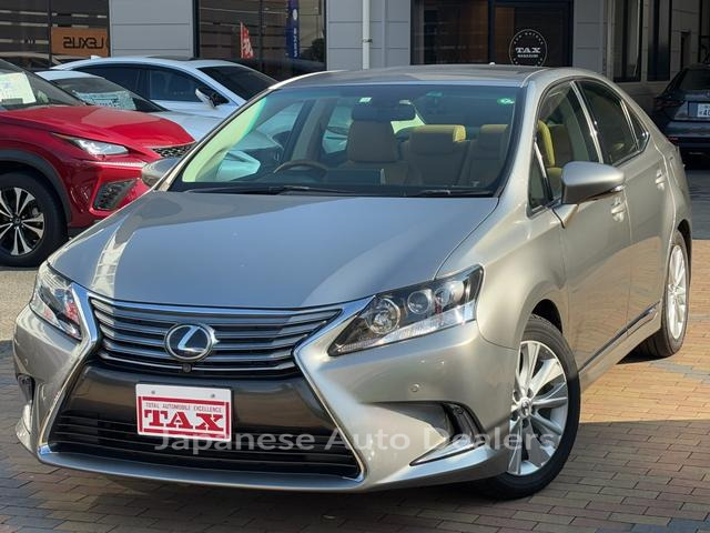 LEXUS HS