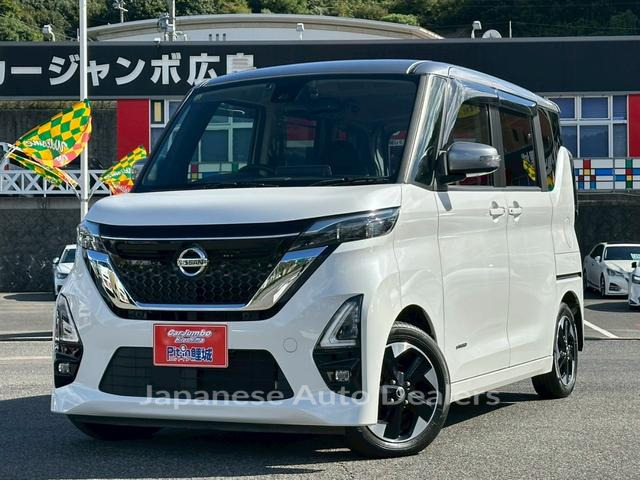 NISSAN ROOX