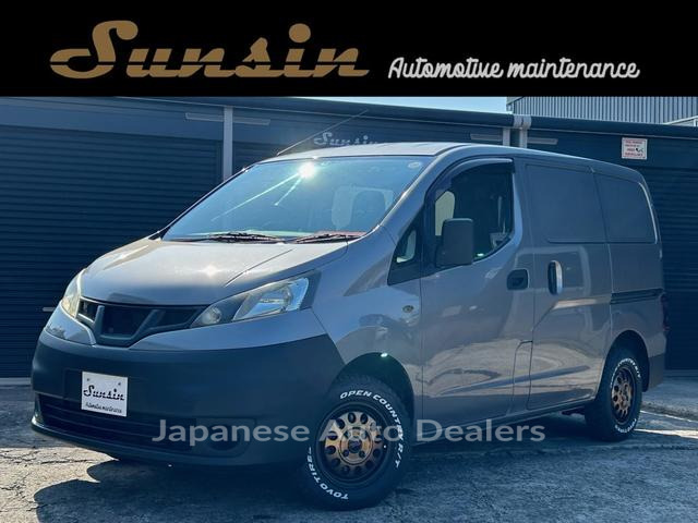 NISSAN NV200 VANETTE VAN