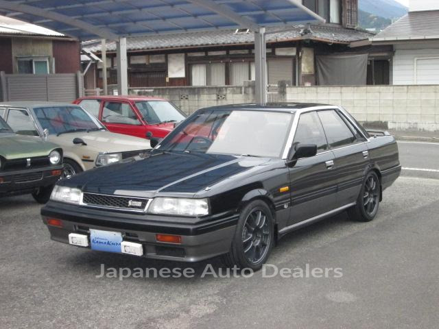 NISSAN SKYLINE