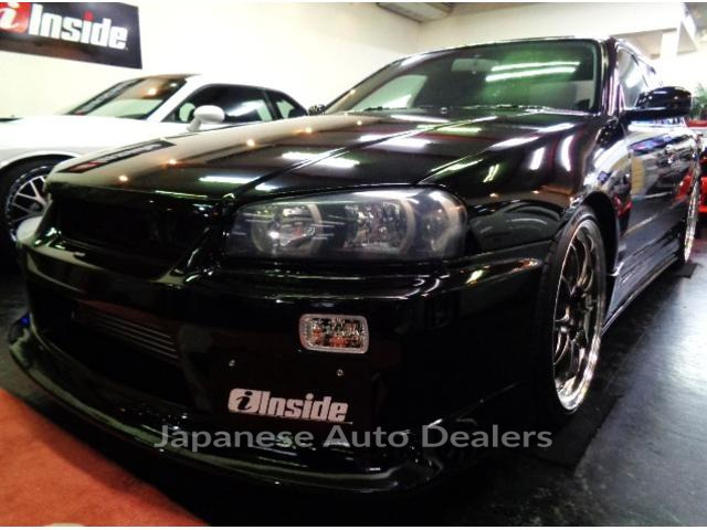 NISSAN SKYLINE