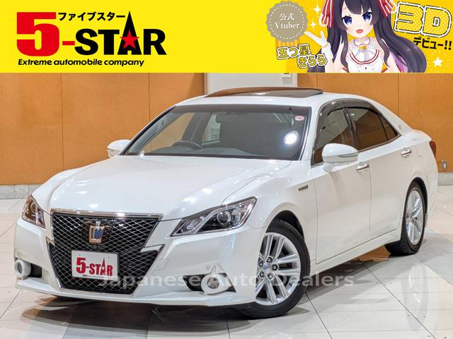 TOYOTA CROWN HYBRID
