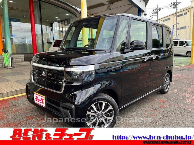 HONDA N-BOX CUSTOM