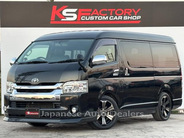 TOYOTA HIACE WAGON