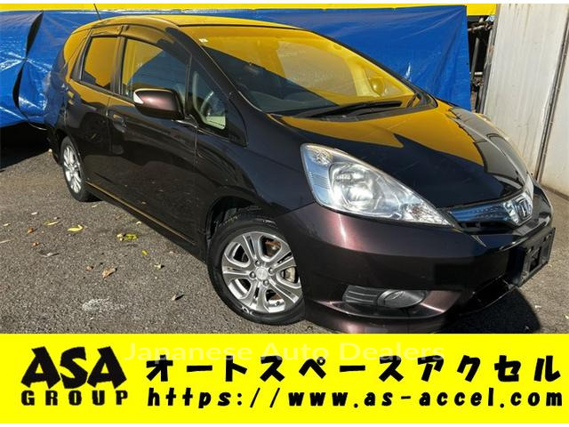 HONDA FIT SHUTTLE HYBRID
