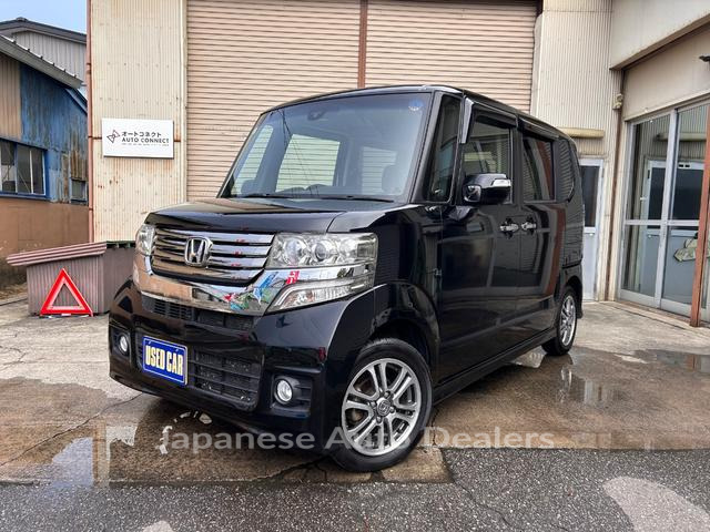 HONDA N-BOX CUSTOM