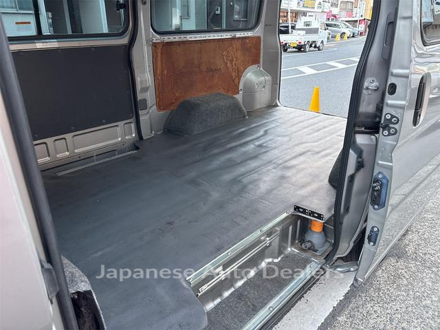 Image 12
