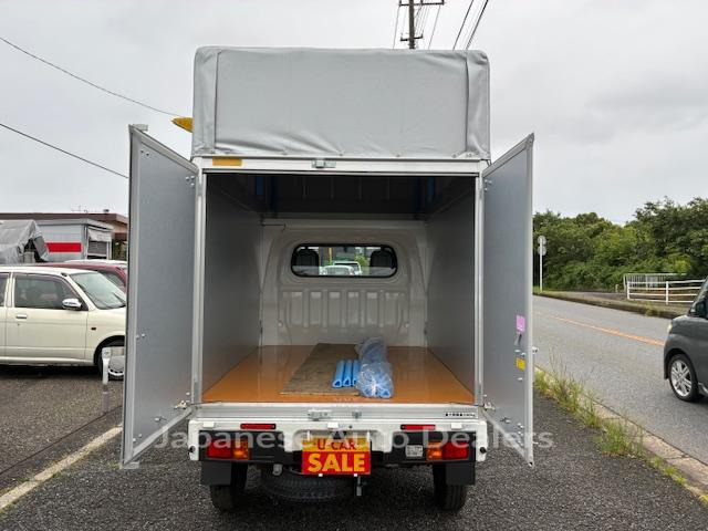 Image 18